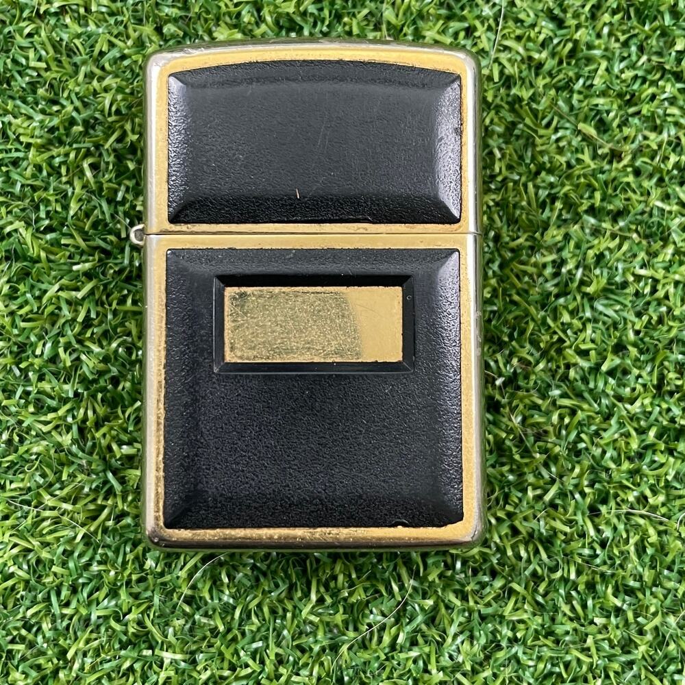 Vintage 90s Zippo Black Gold Elegance Lighter